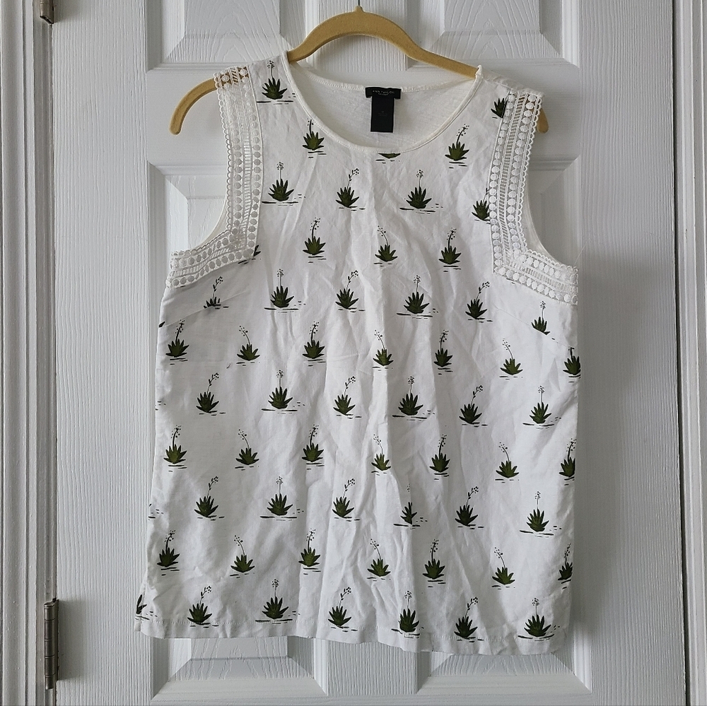 SALE! Ann Taylor Linen Blend Block Print Top